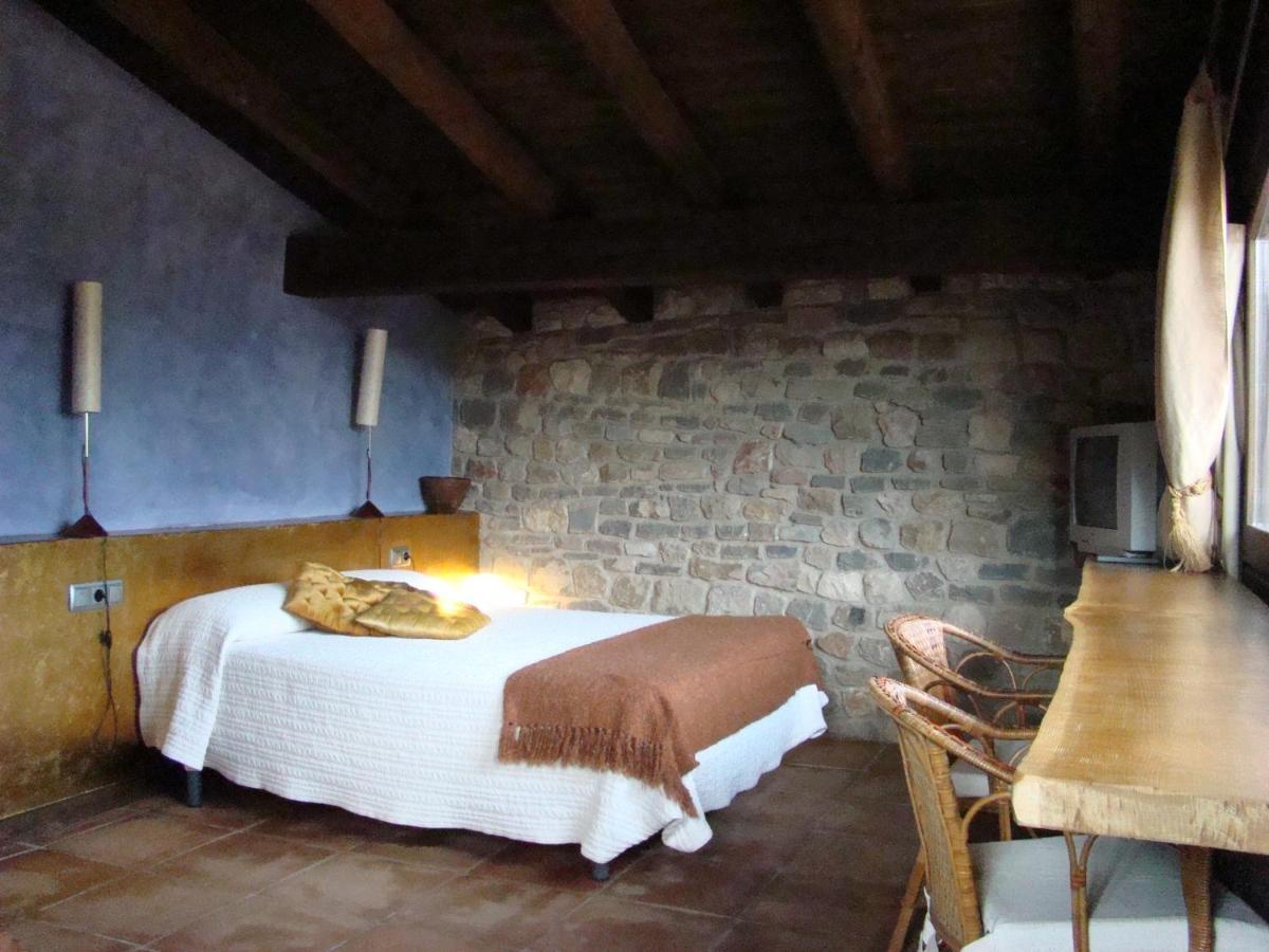 Monegal Hotel San Lorenzo de Morunys Szoba fotó